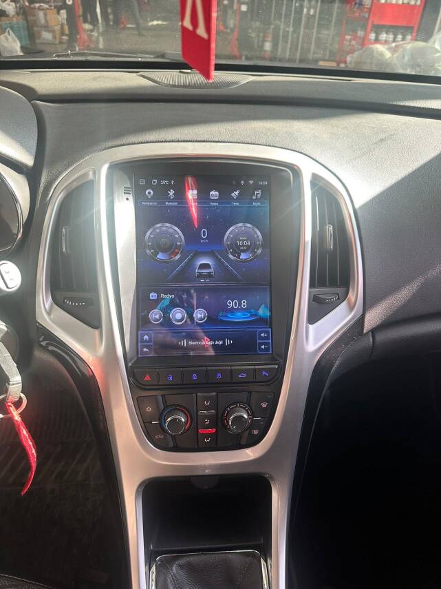 Astra J Tesla Multimedya 4/64 Carplay Geri Görüş Kamera - 2