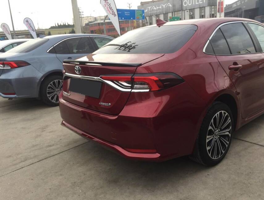 Corolla 2019 Bagaj Üstü Spoiler Sedan Kasa P.Siyah - 2