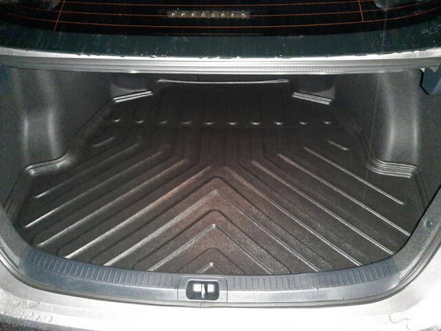 Corolla 2019 Sedan Bagaj Havuzu - 2