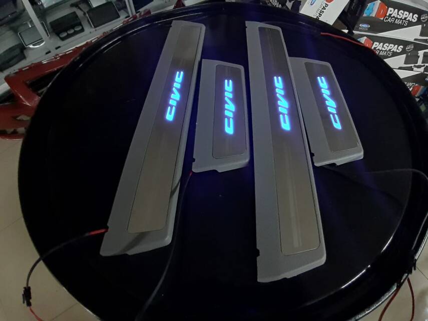 Honda Civic 2012-2016 Ledli Kapı Eşik Set 4 Lü - 1