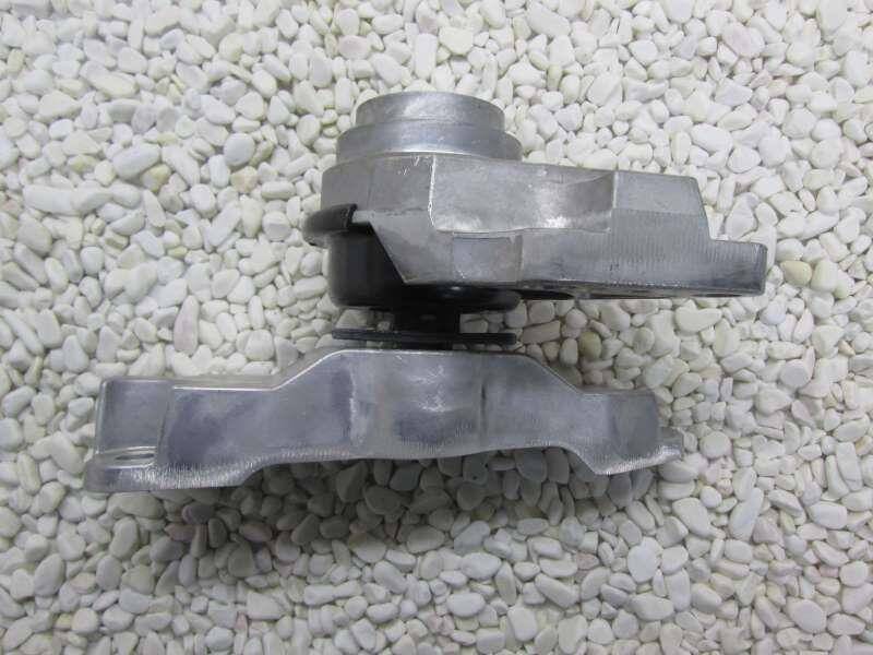 Motor Takozu Kulak Sağ Üst Epica Oem - 2