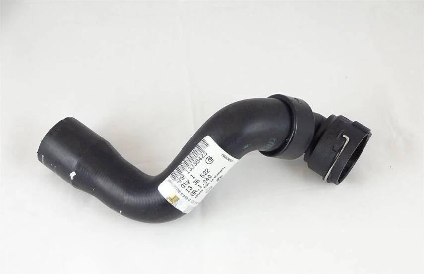 Radytatör Alt Hortum Astra J 1.6 Gm 13338423 - 1