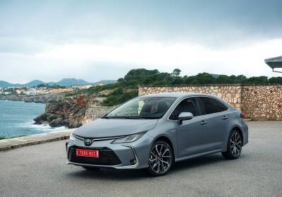 Toyota Corolla 2019 Sonrası Cam Altı Krom S Dizayn - 8